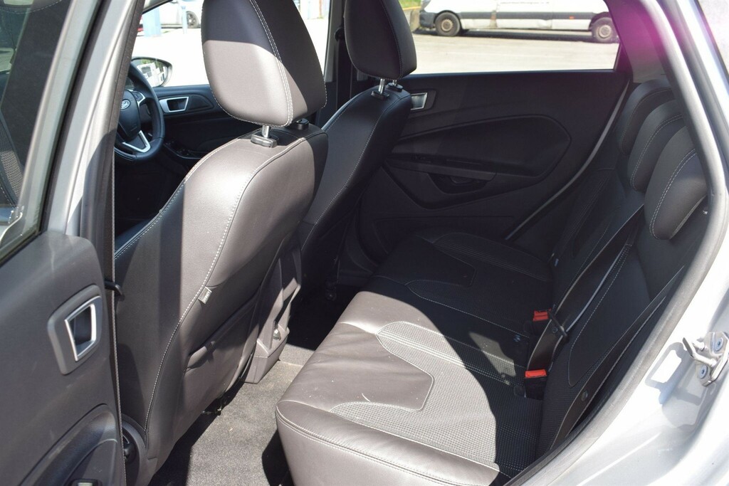Ford Fiesta 1L Titanium X Black #24