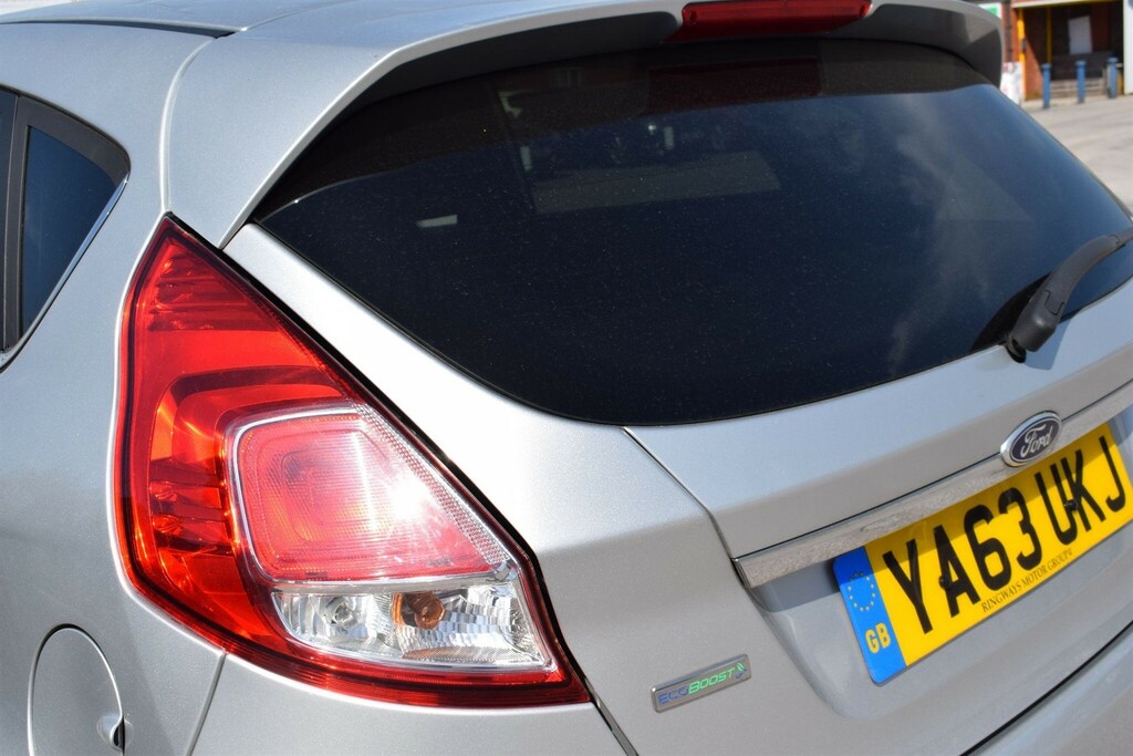 Ford Fiesta 1L Titanium X Black #15
