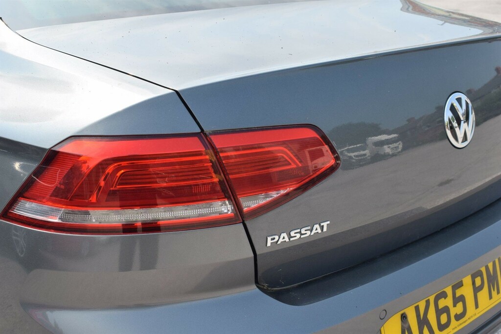 Volkswagen Passat 2L R Line Tdi Bluemotion Technology Dsg Silver #8