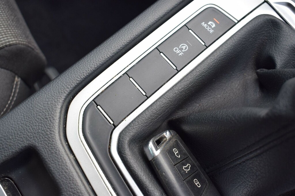 Volkswagen Passat 2L R Line Tdi Bluemotion Technology Dsg Silver #22