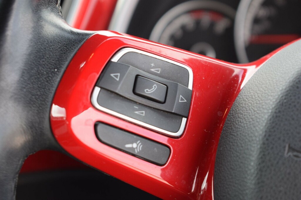 Volkswagen Beetle 2.0 Tdi Sport Red #26