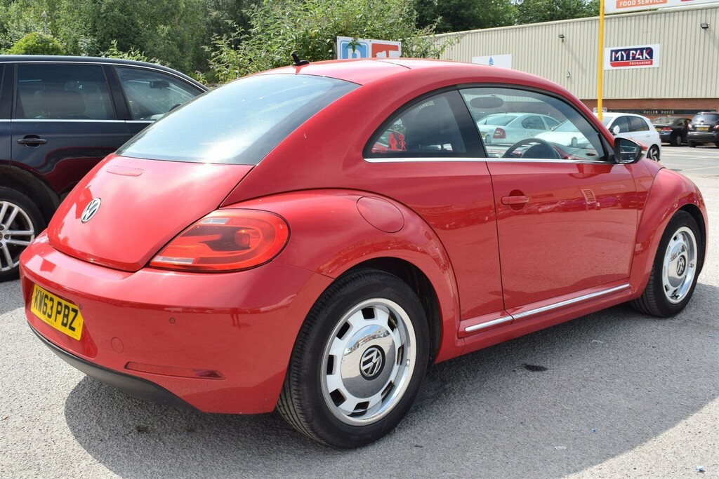 Volkswagen Beetle Hatchback Red #2