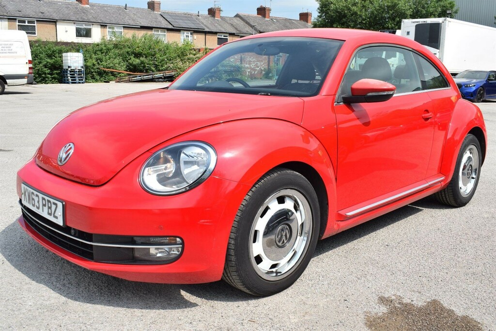 Volkswagen Beetle Hatchback Red #5