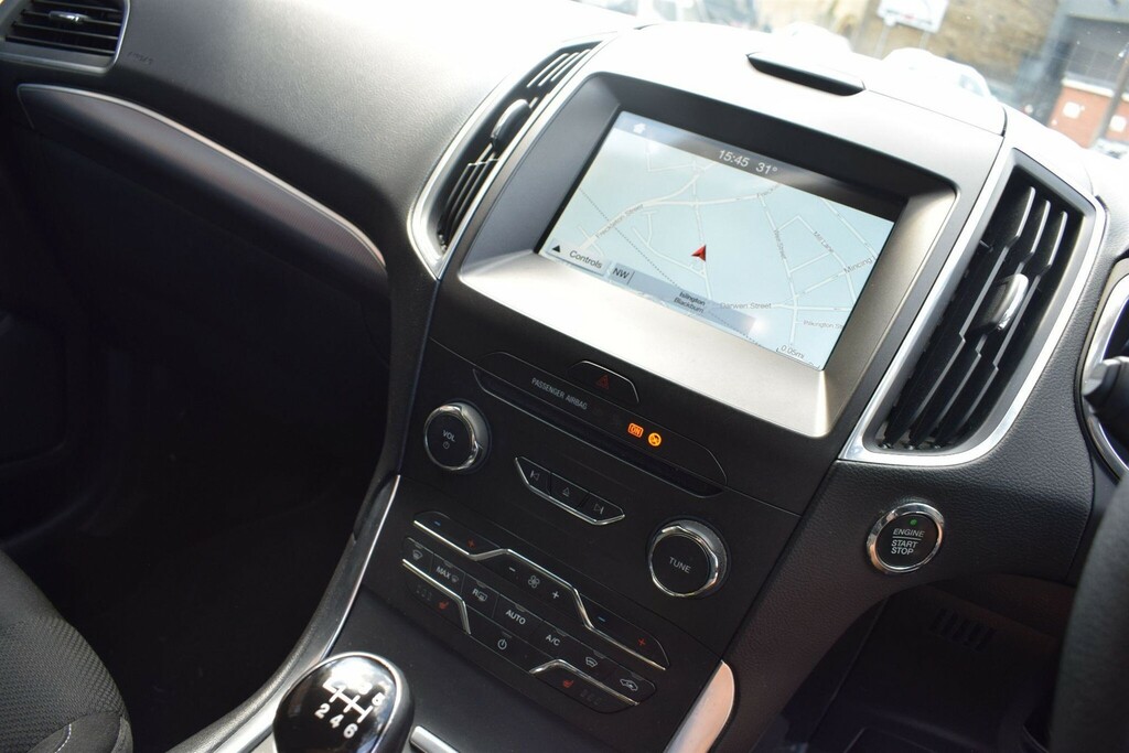 Ford S-Max Mpv Red #4