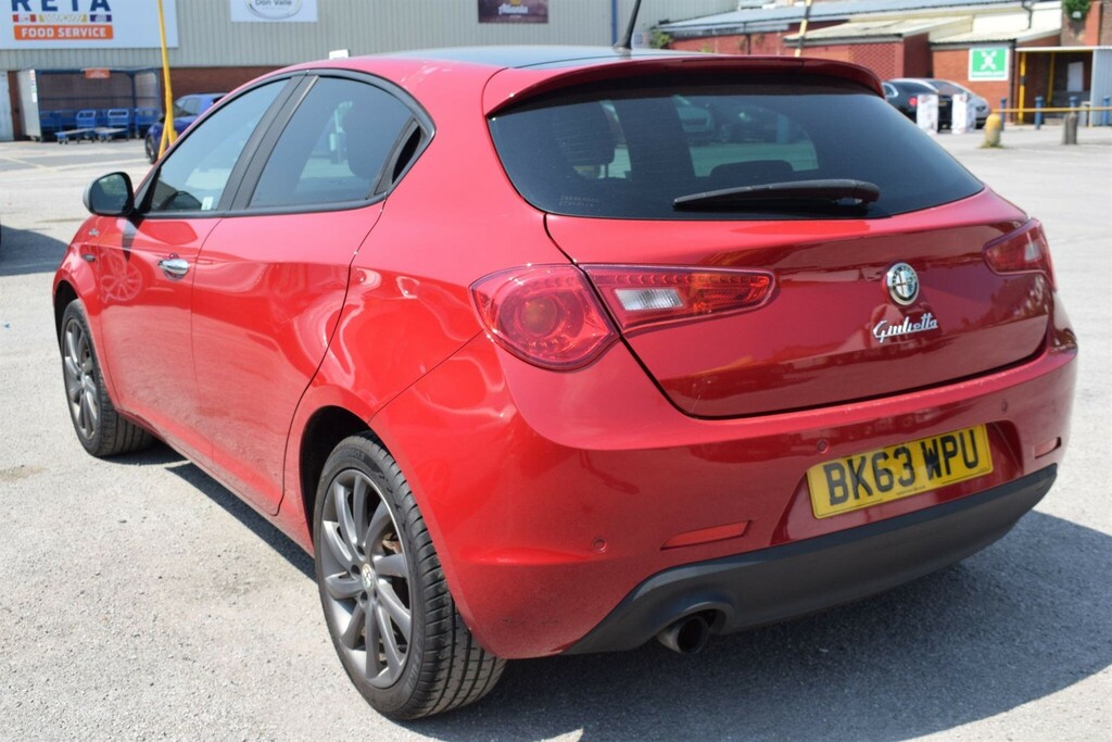 Alfa Romeo Giulietta Giulietta Lusso Jtdm-2 Ss White #13