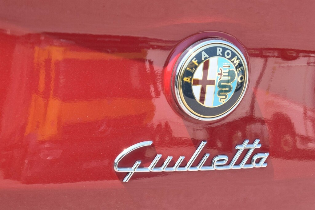 Alfa Romeo Giulietta Collezione Red #6