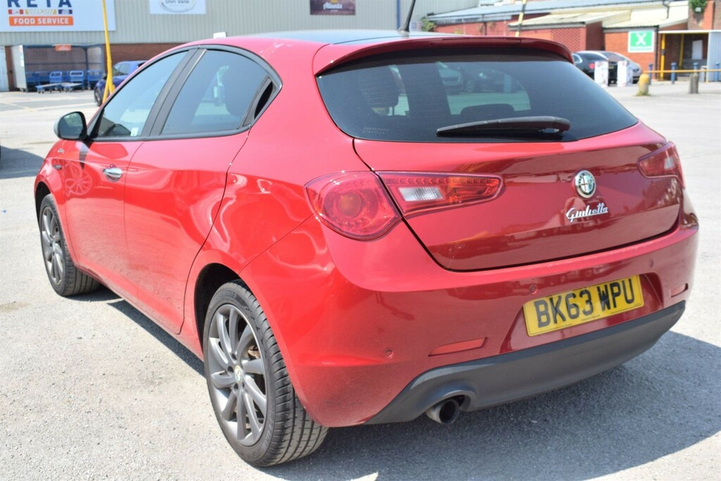 Alfa Romeo Giulietta Giulietta Lusso Jtdm-2 Ss White #7