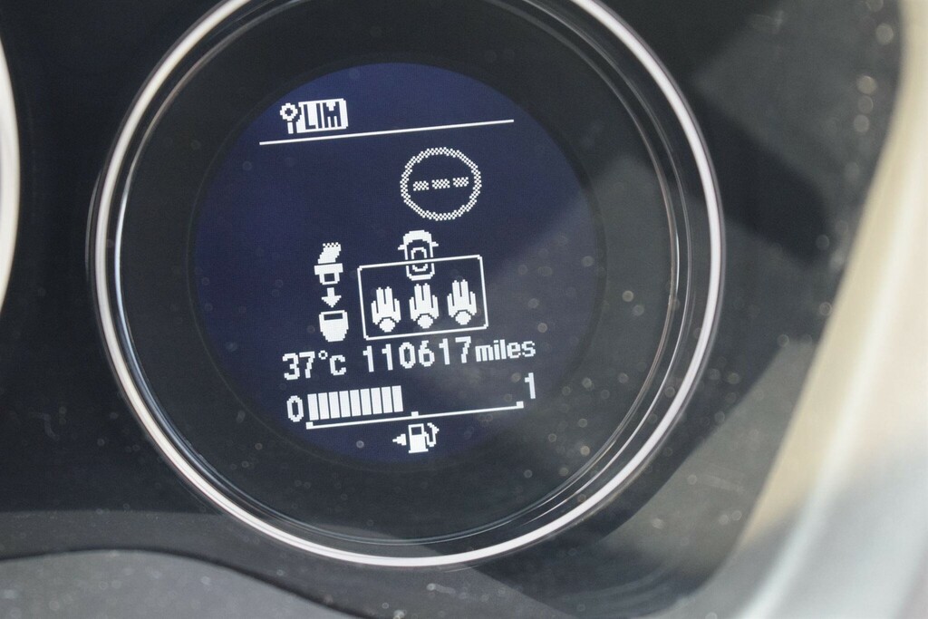 Honda Hr-V 1.6I-dtec Se Navi Man - Full History White #25