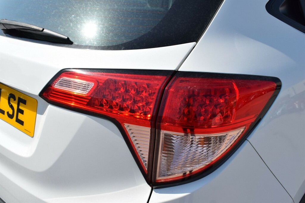 Honda Hr-V 1.6I-dtec Se Navi Man - Full History White #14
