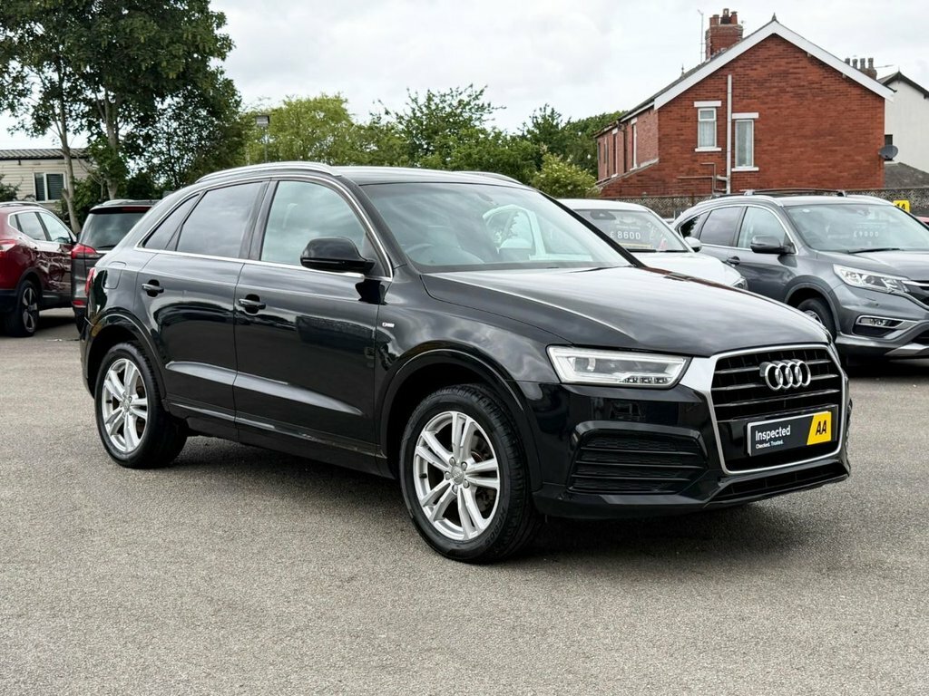 Audi Q3 1.4L S Line Black #2