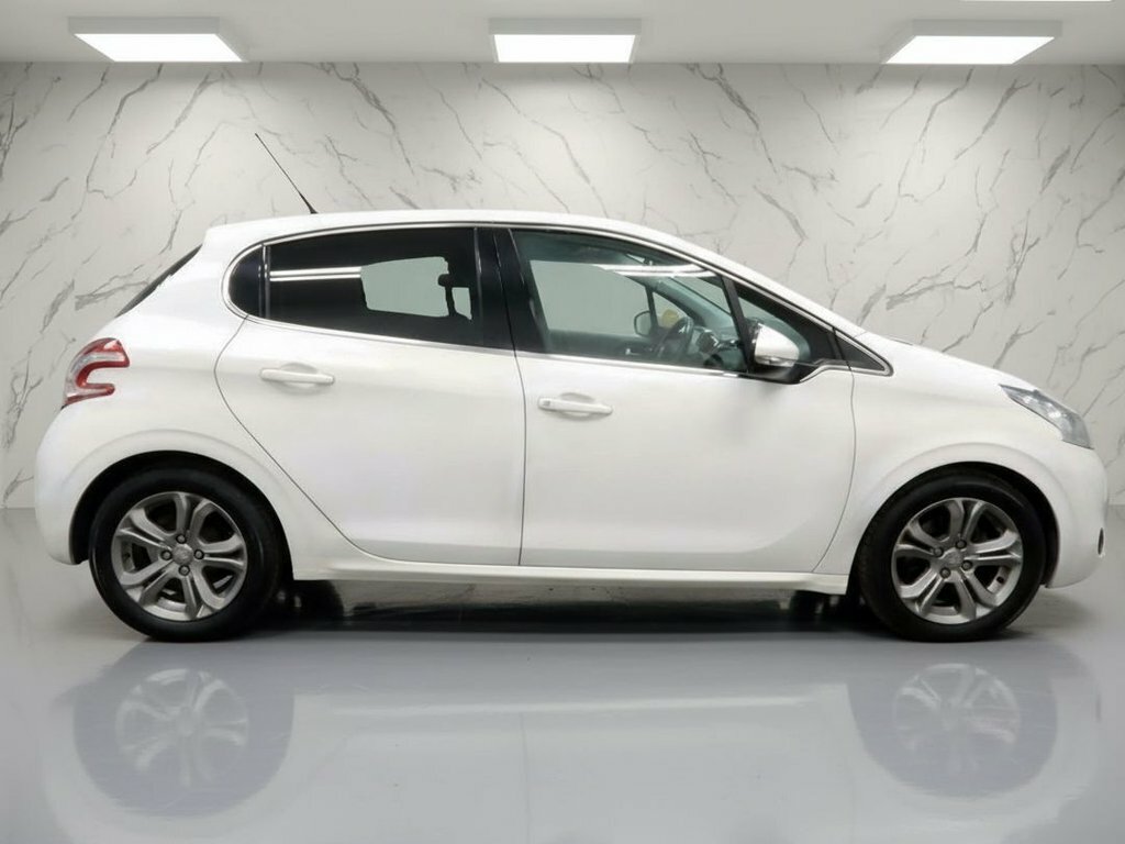 Peugeot 208 Active Blue #6