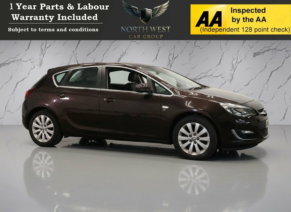 Vauxhall Astra 2L Elite UNZ6377 Brown