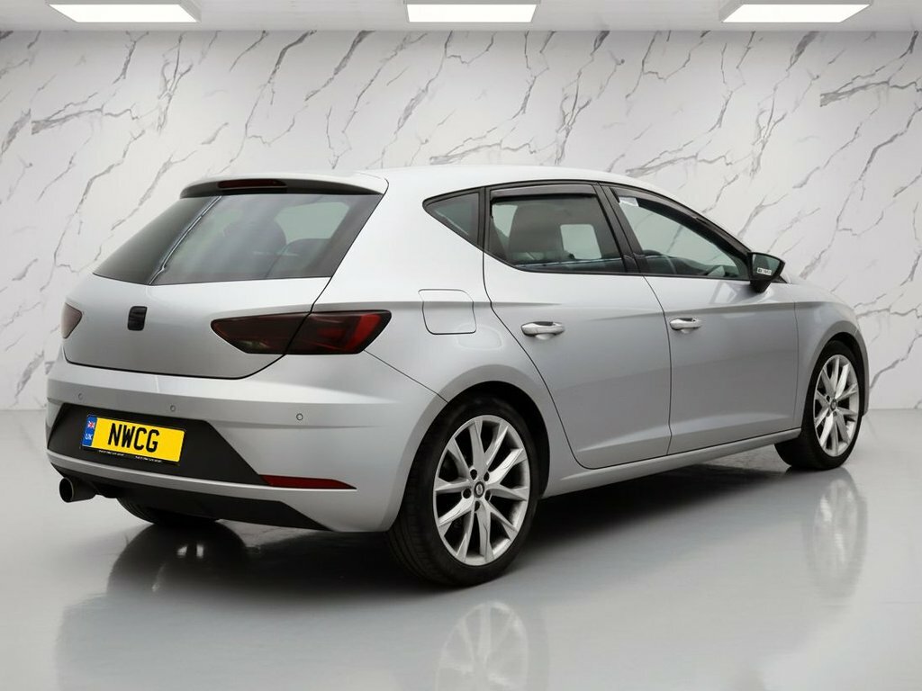 Seat Leon 1.4L Fr Technology Silver #4