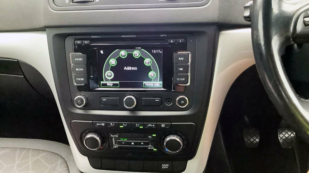 Skoda Yeti Grey #7