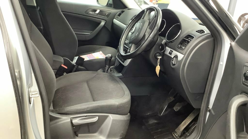 Skoda Yeti Grey #9