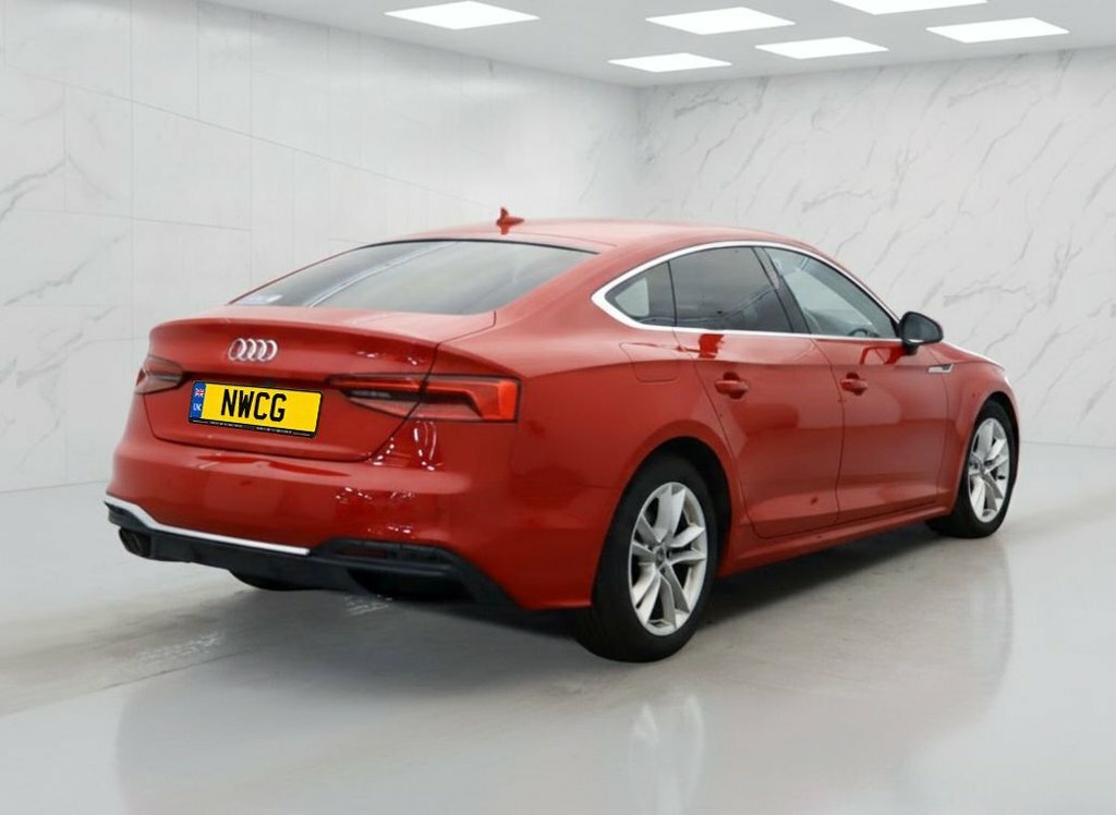 Audi A5 2L Sport Red #4