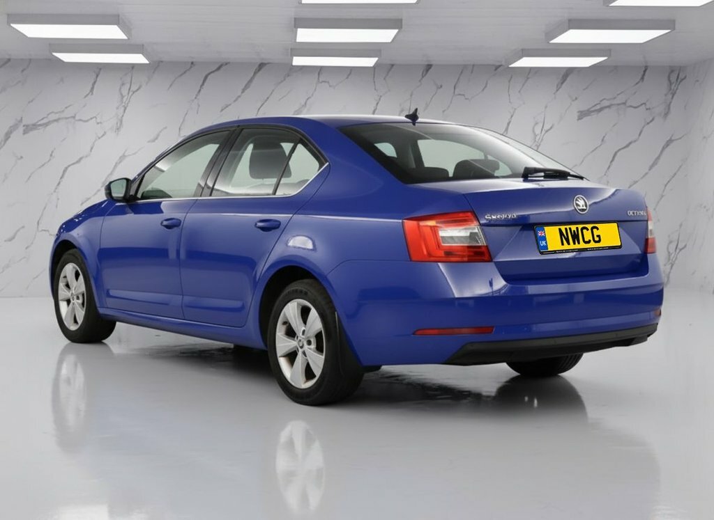 Skoda Octavia 1L Se Technology Blue #3