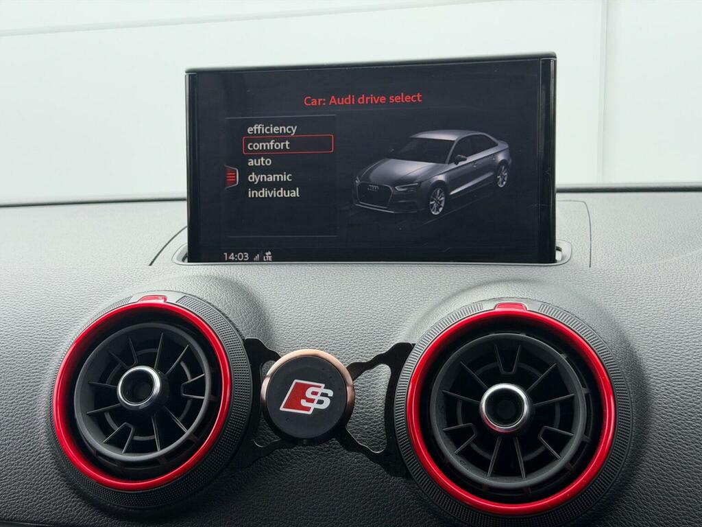 Audi S3 S3 Tfsi Quattro S Tronic #42