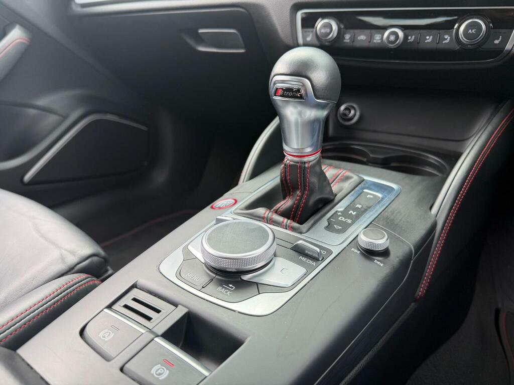 Audi S3 S3 Tfsi Quattro S Tronic #36