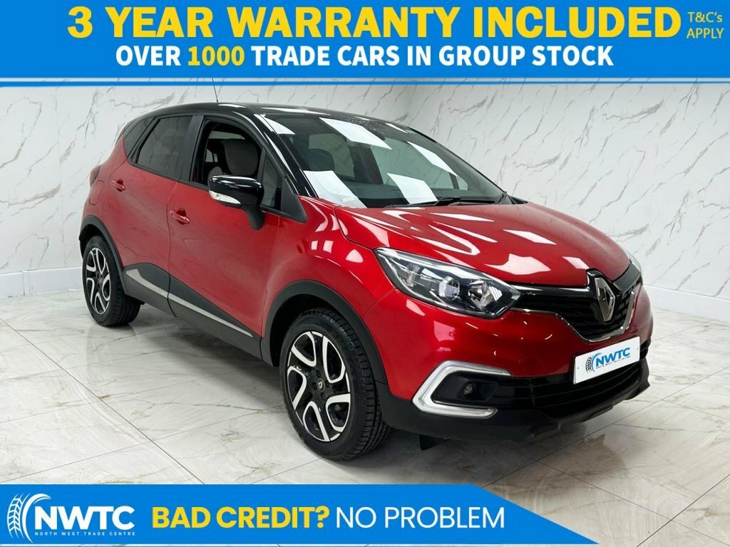 Renault Captur 0.9L Iconic Red