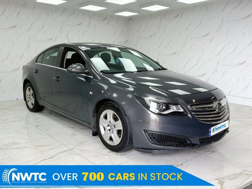 Vauxhall Insignia 2L Design Grey