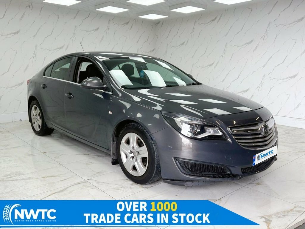 Vauxhall Insignia 2L Design Grey