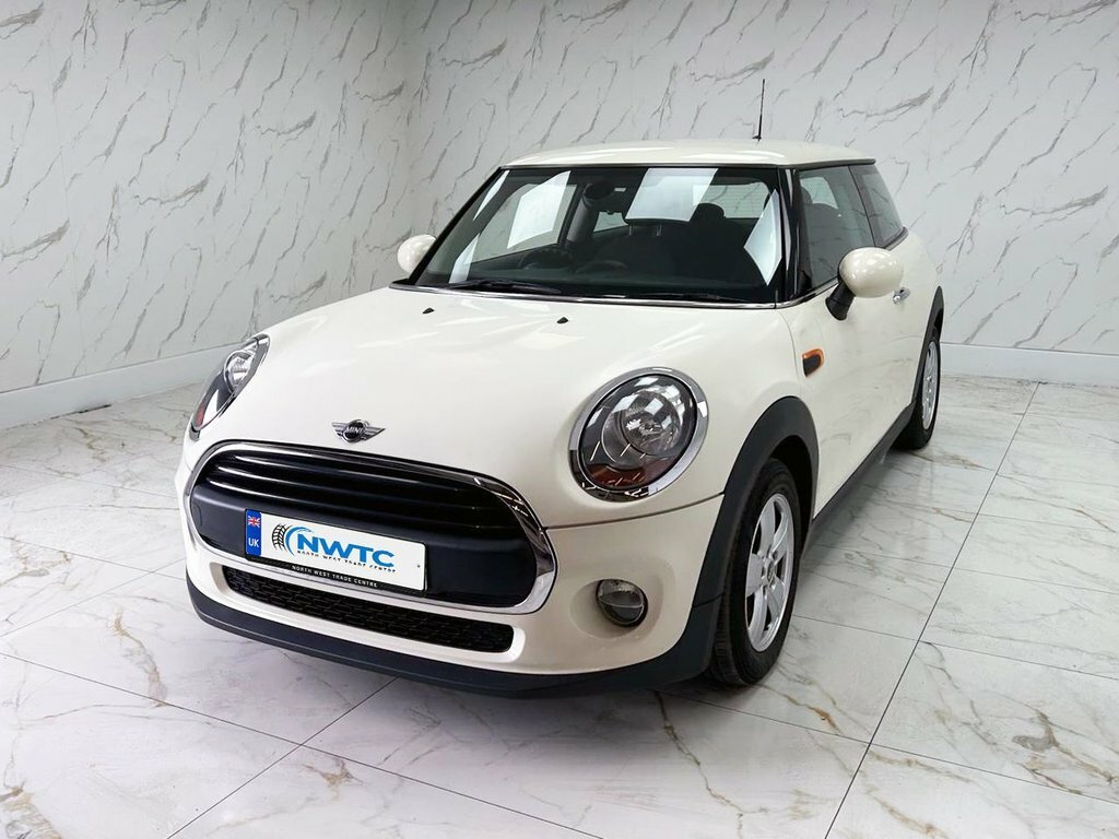 Mini Hatch 1.2L One FL66SDY White #4