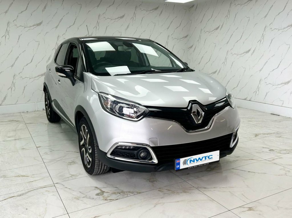 Renault Captur 0.9L Dynamique S Nav Silver #2