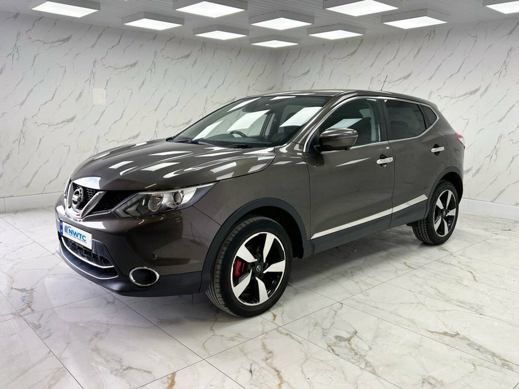 Nissan Qashqai 1.6L N-tec Beige #5