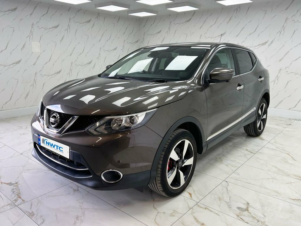 Nissan Qashqai 1.6L N-tec Beige #4