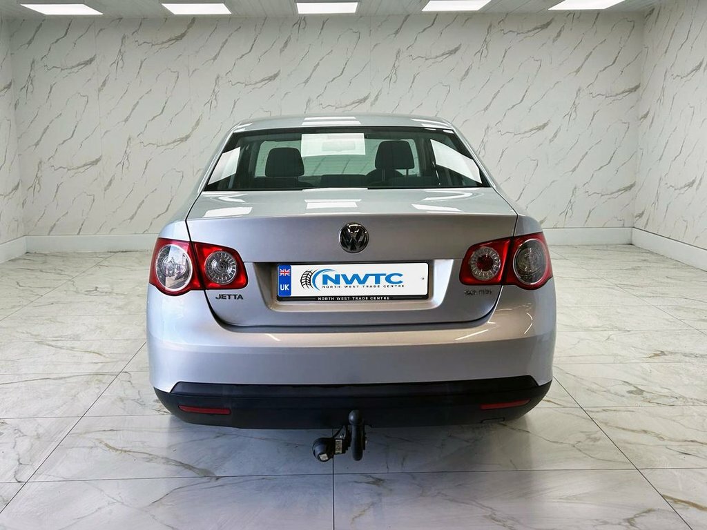 Volkswagen Jetta 2.0 Tdi Blue #8