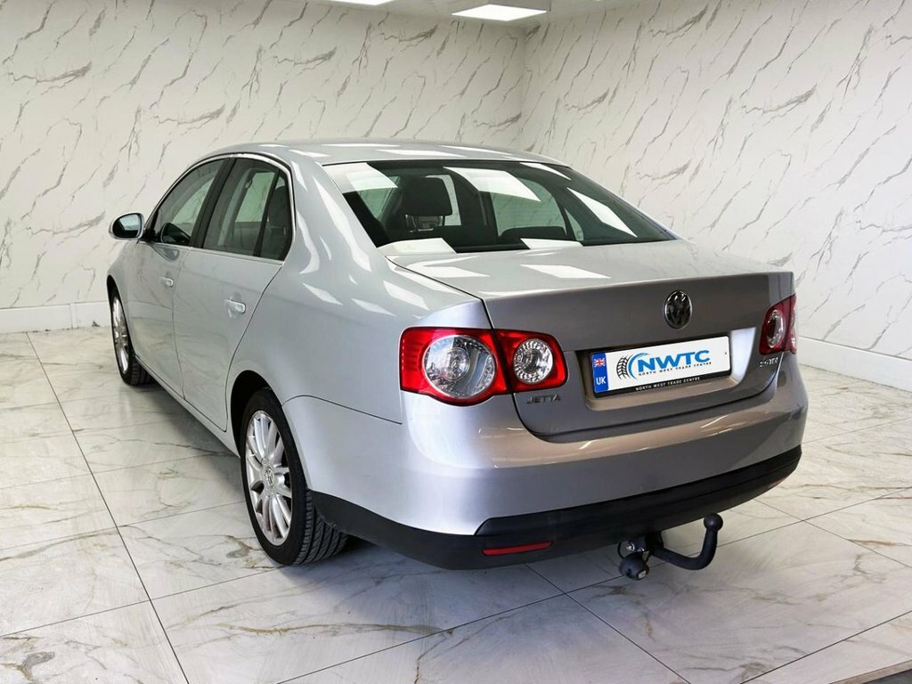 Volkswagen Jetta 2.0 Tdi Blue #7