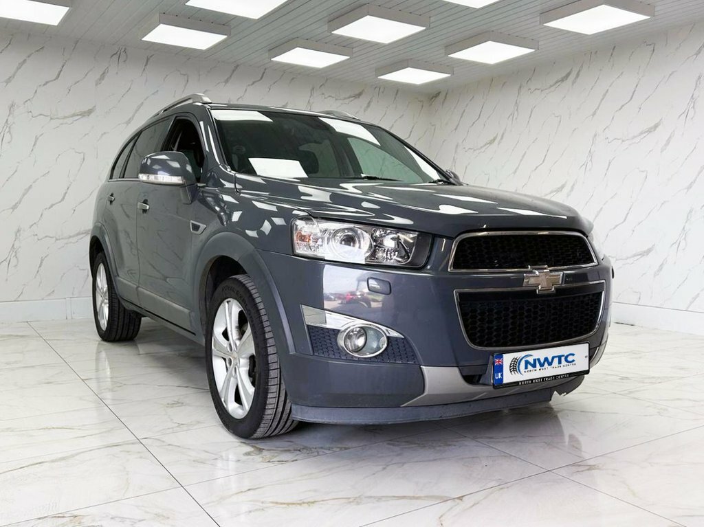 Chevrolet Captiva 2.2L Ltz Grey #2