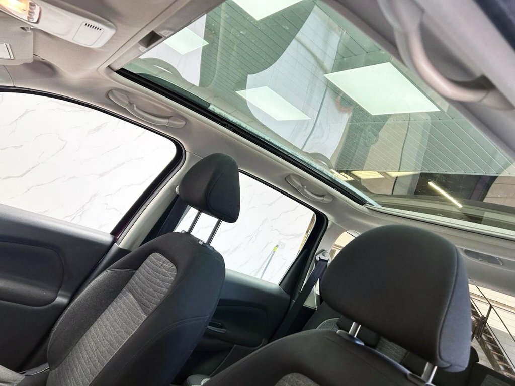 Citroen C3 Picasso Mpv White #12
