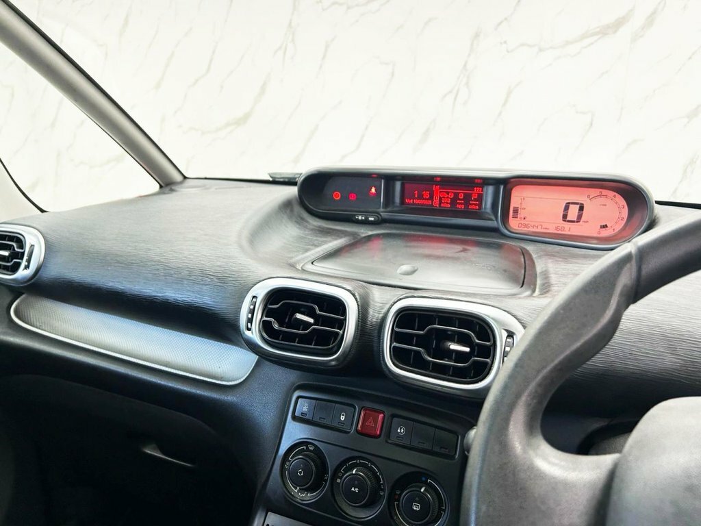 Citroen C3 Picasso Mpv White #14