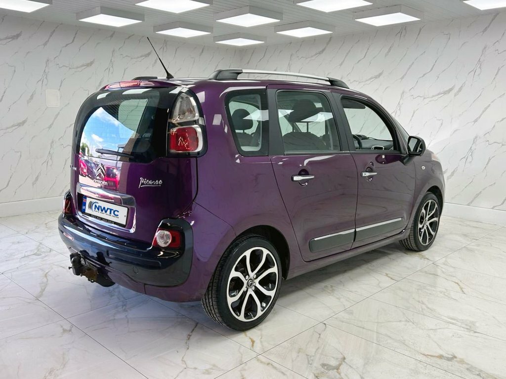 Citroen C3 Picasso Mpv White #10