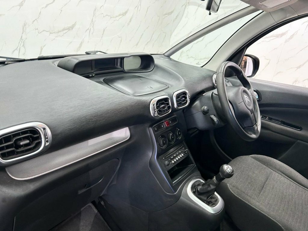 Citroen C3 Picasso Mpv White #13