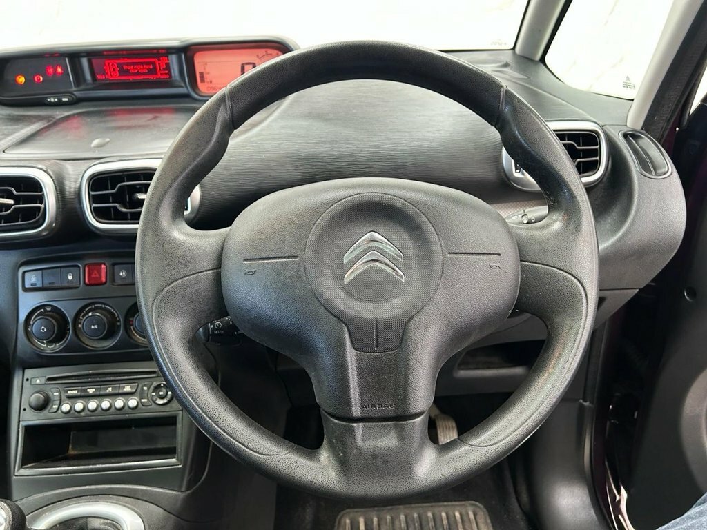 Citroen C3 Picasso Mpv White #17