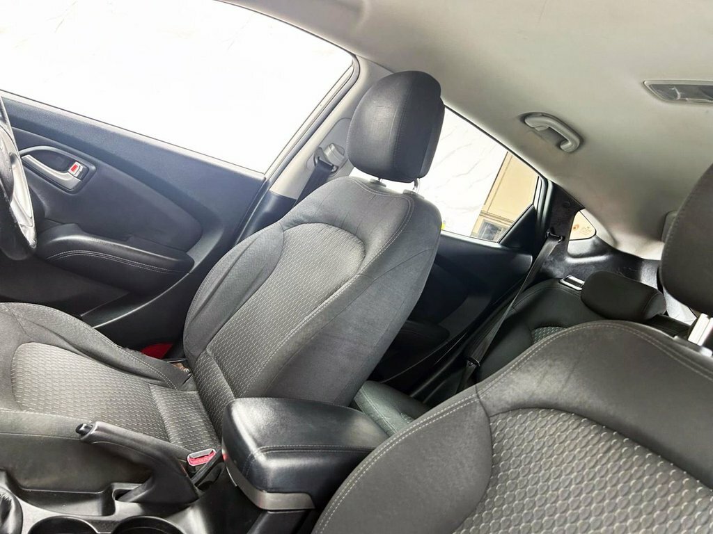 Hyundai Ix35 Ix35 Premium 2Wd Crdi White #11