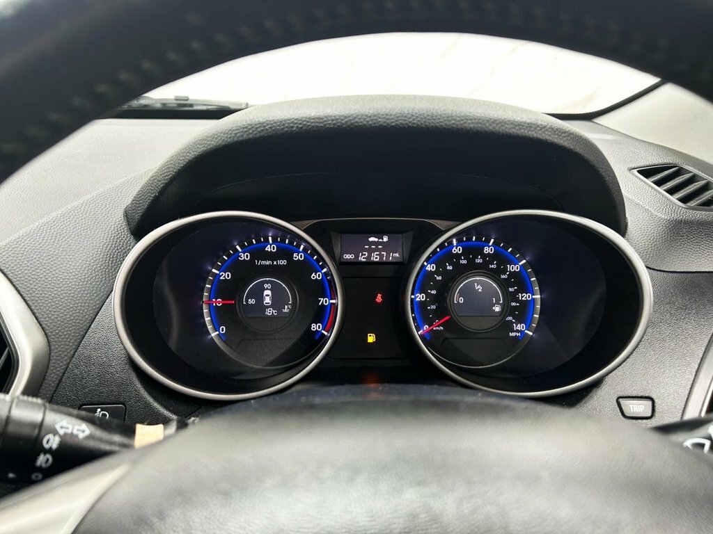 Hyundai Ix35 Ix35 Premium 2Wd Crdi White #15
