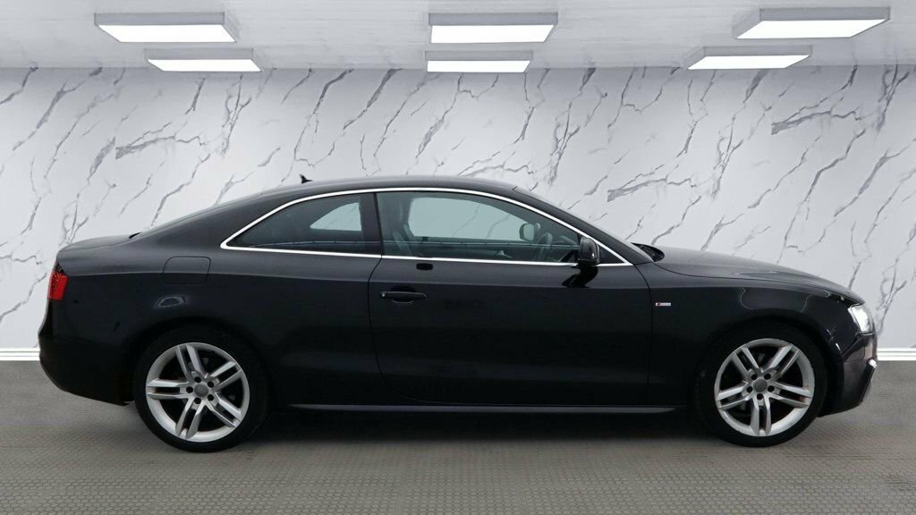 Audi A5 2L S Line Black #5