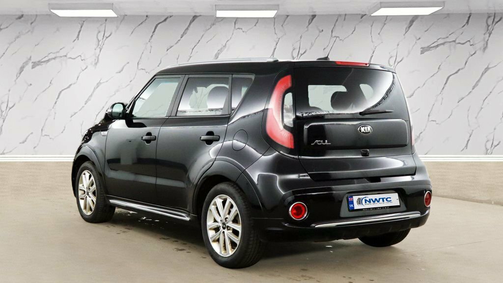 Kia Soul 1.6L 2 Black #3