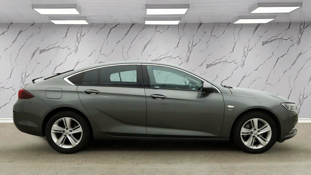 Vauxhall Insignia 2L Sri Nav Grey #5