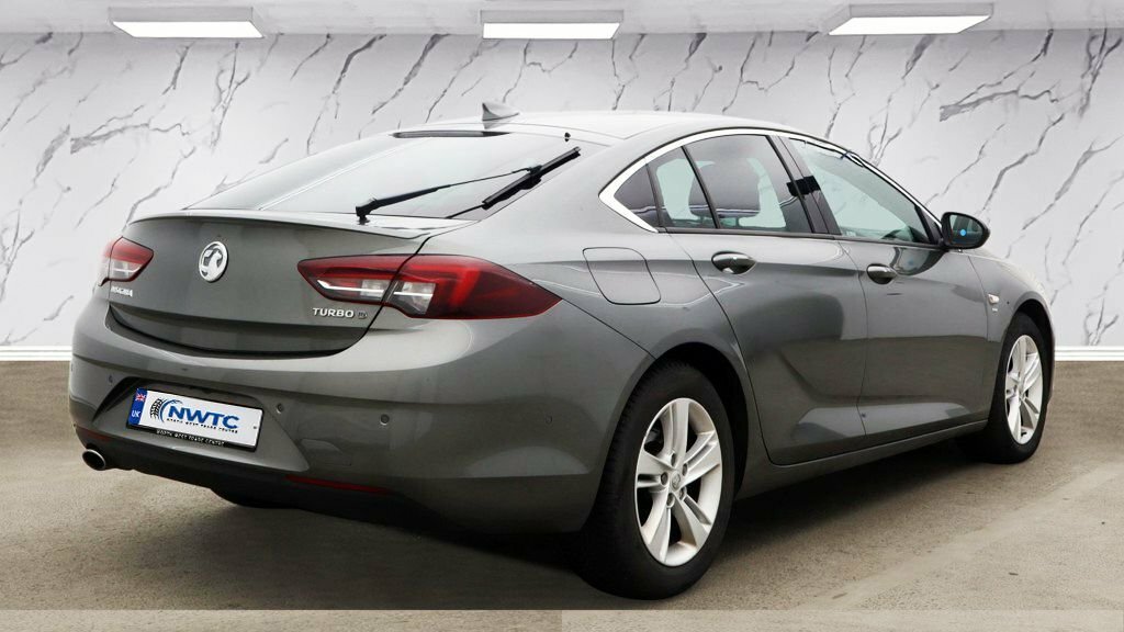 Vauxhall Insignia 2L Sri Nav Grey #4