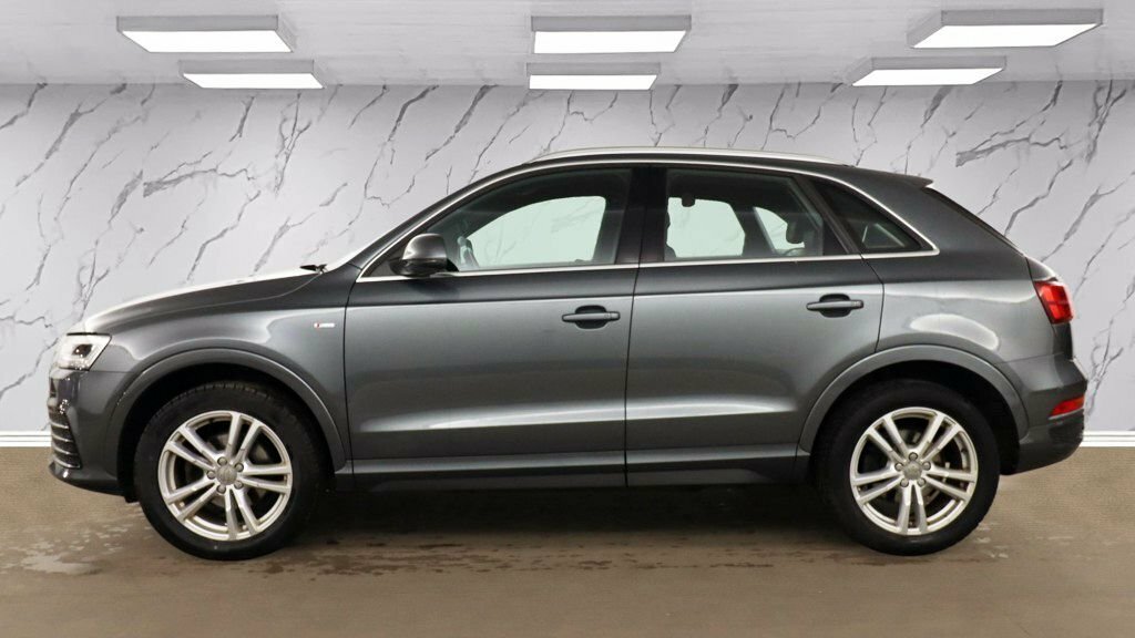 Audi Q3 1.4L Glam Grey #6
