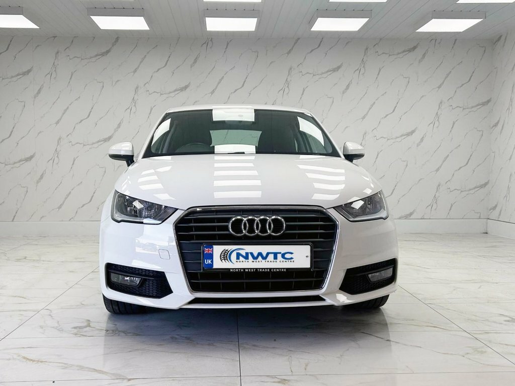 Audi A1 1L Sport SV66XOY White #3