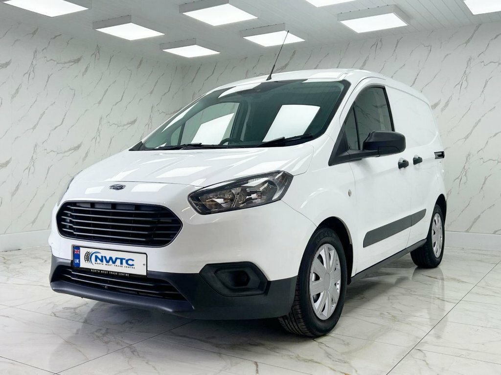 Ford Transit Courier 1L Leader MT22JCV White #4