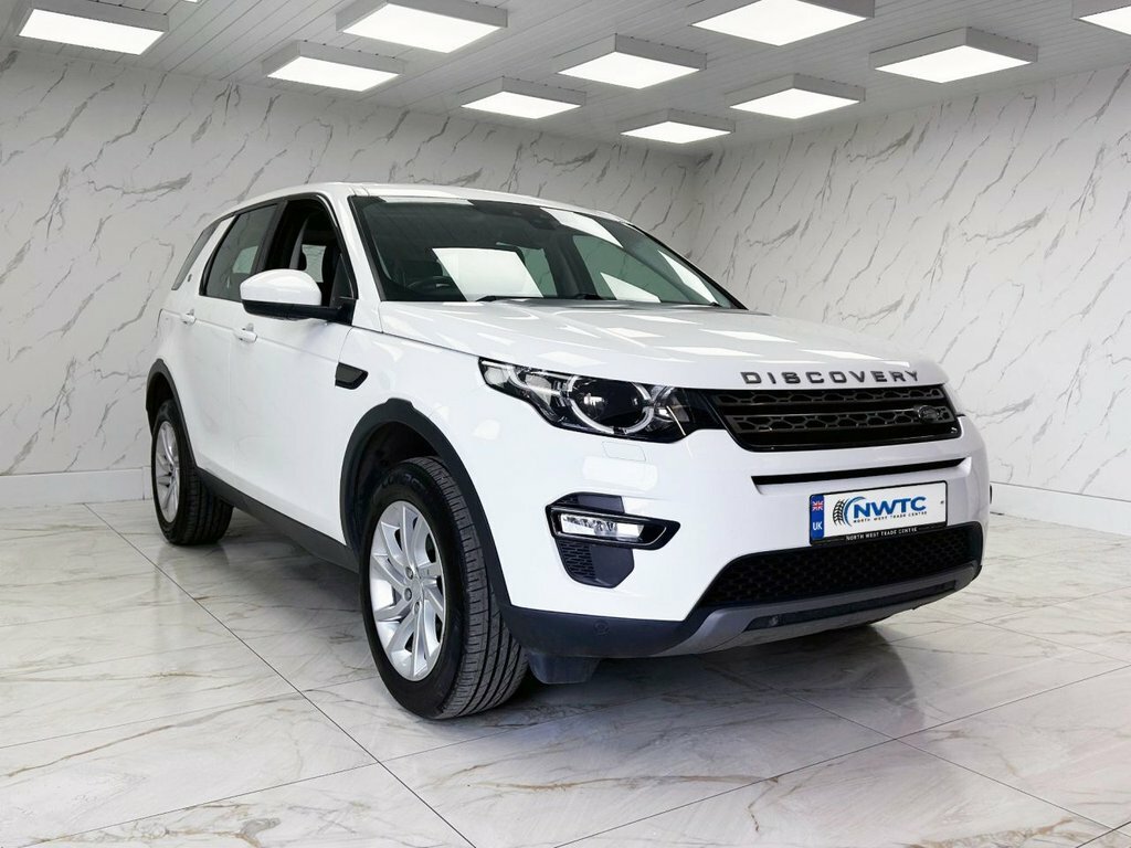 Land Rover Discovery Sport 2L Se Tech DL19ZGZ White #2