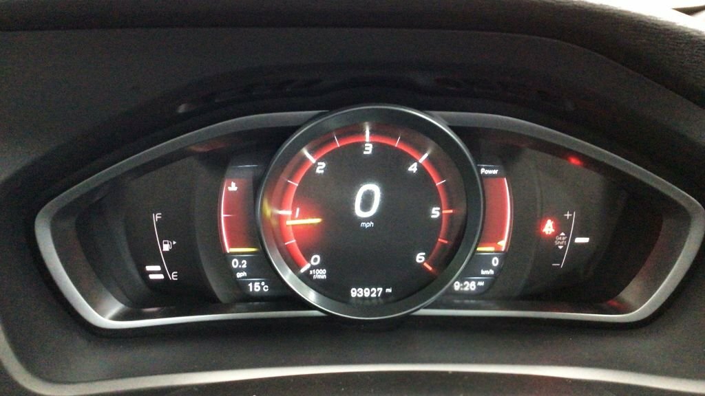 Volvo V40 2L R-design Lux Nav White #8