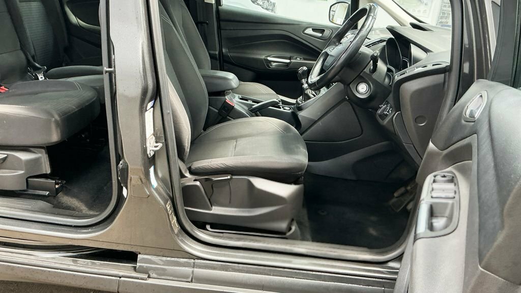 Ford Grand C-Max 1.5 Tdci Zetec #9